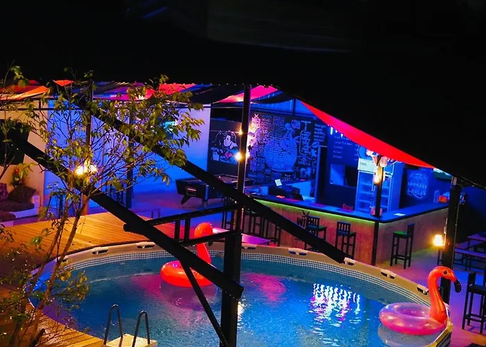Wild Ones Hostel กรุงเทพมหานคร
